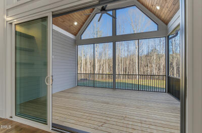 3922 Cedar Knolls Drive photo 18