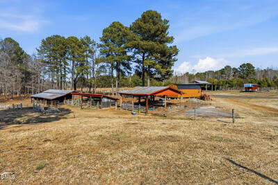 4562 Hight Road photo 7