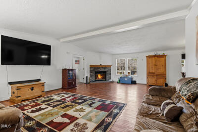 4562 Hight Road photo 22