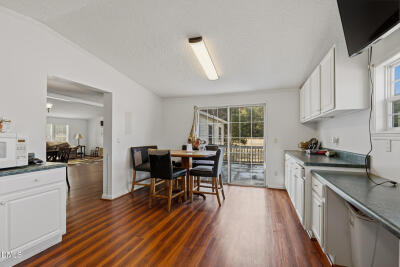 4562 Hight Road photo 25
