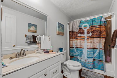 4562 Hight Road photo 29