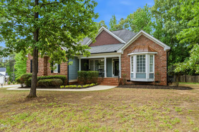 1007 Chatham Court photo 2