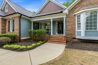 1007 Chatham Court photo 3