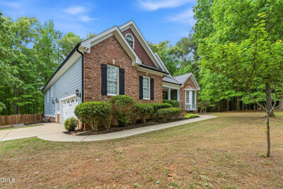 1007 Chatham Court photo 6