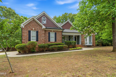 1007 Chatham Court photo 7