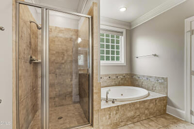 1007 Chatham Court photo 47