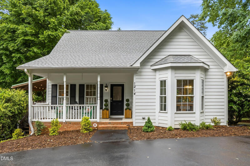 1214 Halcyon Place