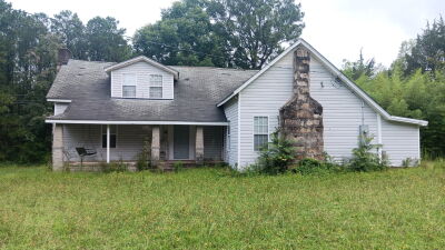 Gorgeous Property with Significant Road Frontage photo 9