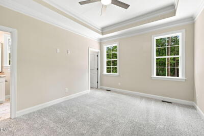 137 Seaman Street photo 7