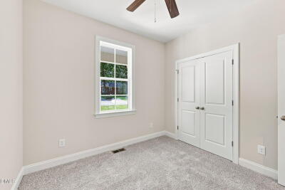 137 Seaman Street photo 12