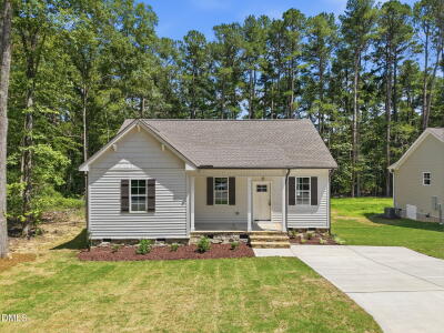 137 Seaman Street photo 15