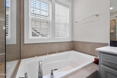 1580 Rhodeschool Drive photo 39