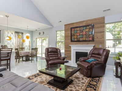 120 Clubhouse Drive photo 10