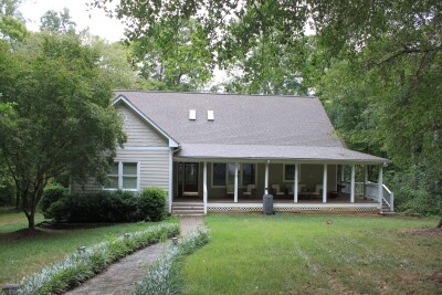 Lakeside House on 18 Acres photo 9