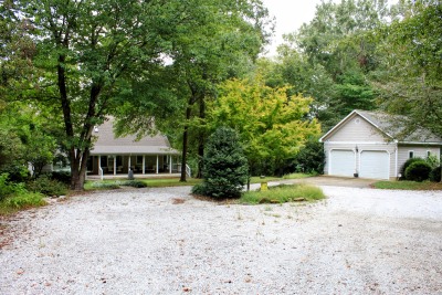 Lakeside House on 18 Acres photo 19