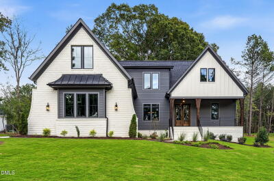 1208 Red Cedar Court photo 2