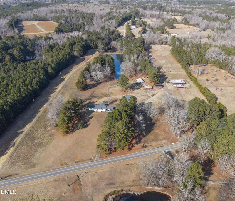4562 Hight Road