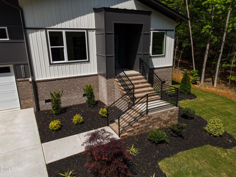 119 Horse Shoe Drive