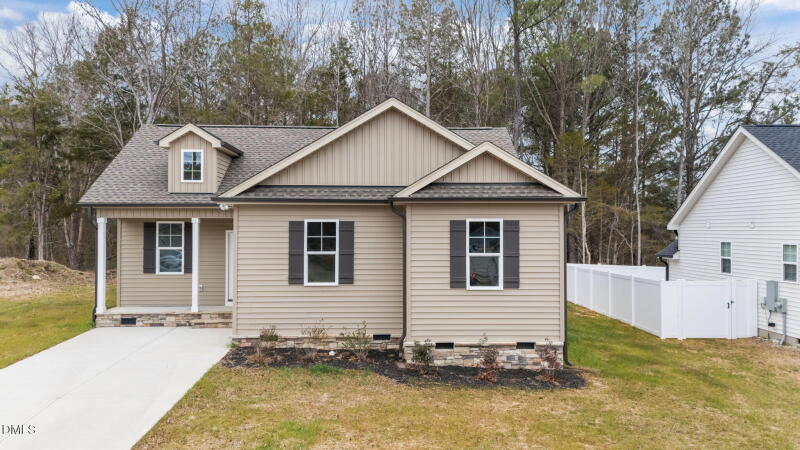 127 Daniel Street
